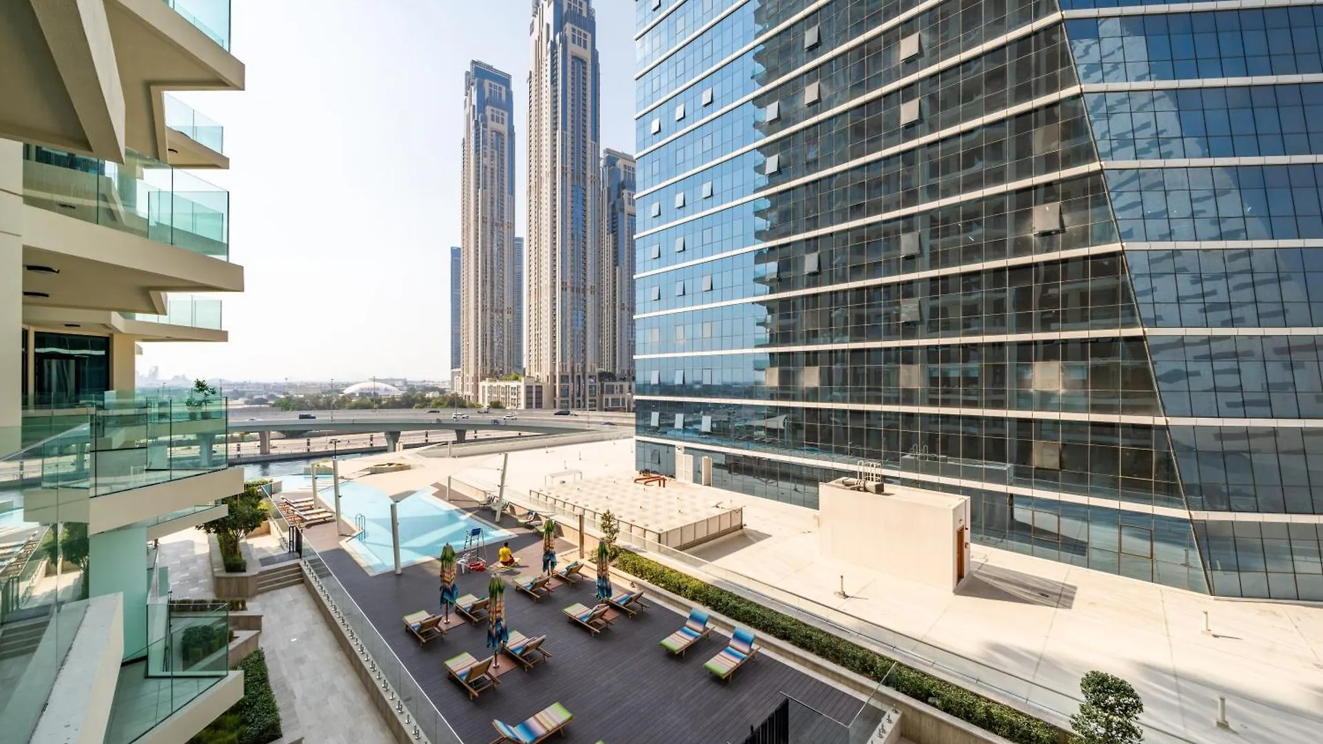 Apartment Sophisticated Studio Escape Missoni Luxury Design Dubai